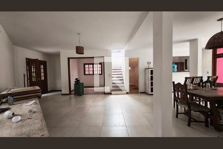 Casa de Condomínio à venda com 4 quartos, 250m² em Vargem Grande, Rio de Janeiro