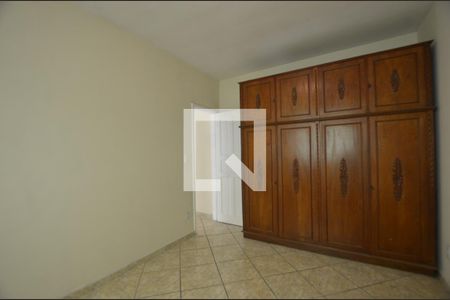 Quarto 1 de apartamento para alugar com 2 quartos, 103m² em Rocha Miranda, Rio de Janeiro