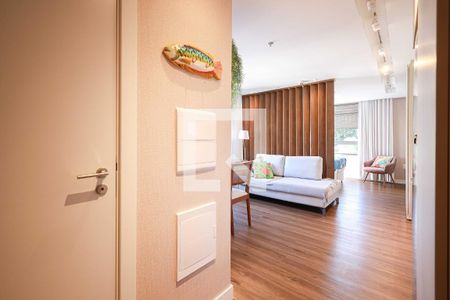 Sala de apartamento à venda com 1 quarto, 44m² em Petrópolis, Porto Alegre