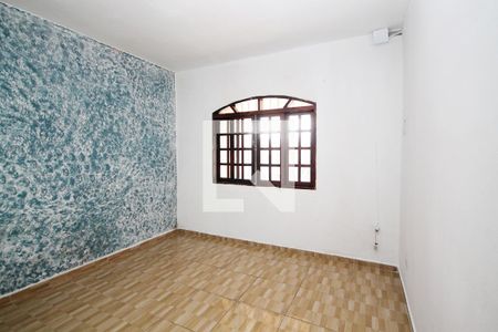 Quarto de casa para alugar com 1 quarto, 50m² em Jardim Nomura, Cotia
