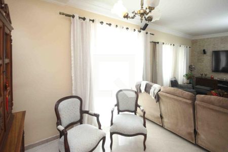 Sala de casa à venda com 4 quartos, 260m² em Vila Zelina, São Paulo