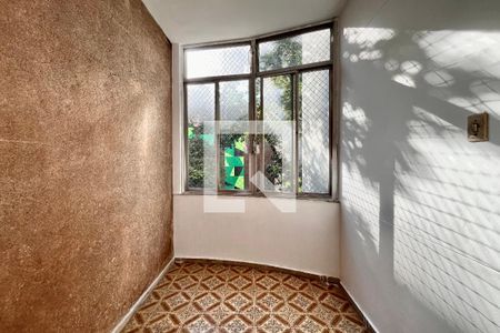 Sala  de apartamento para alugar com 3 quartos, 121m² em Copacabana, Rio de Janeiro