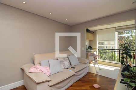 Sala  de apartamento para alugar com 3 quartos, 70m² em Vila Suzana, São Paulo