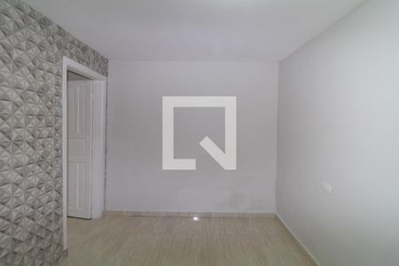 Quarto 1 de casa para alugar com 2 quartos, 70m² em Vila Independencia, São Paulo