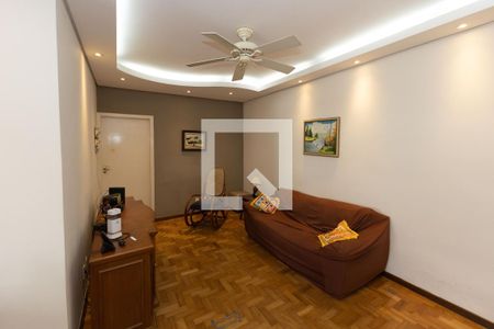 Sala de TV de apartamento para alugar com 3 quartos, 99m² em Santo Antônio, Belo Horizonte