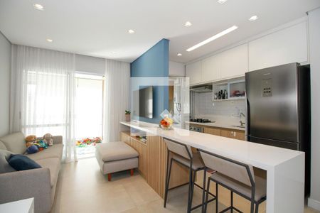 Sala e Cozinha de apartamento à venda com 2 quartos, 69m² em Sumaré, São Paulo