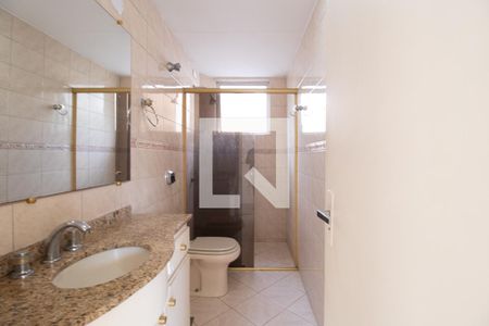 Banheiro Social de apartamento para alugar com 3 quartos, 79m² em Água Verde, Curitiba