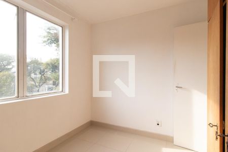 Quarto 1 de apartamento para alugar com 3 quartos, 79m² em Água Verde, Curitiba