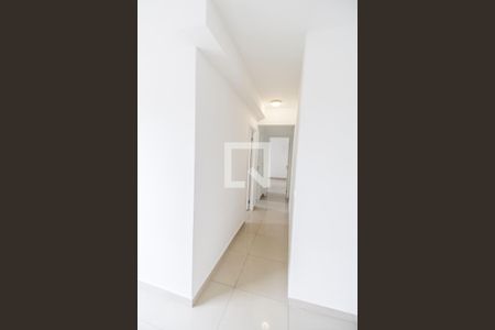 Corredor de casa para alugar com 2 quartos, 60m² em Vila Iracema, Barueri
