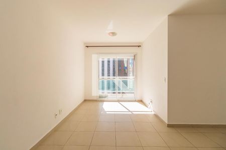 Sala de apartamento para alugar com 3 quartos, 67m² em Bethaville I, Barueri