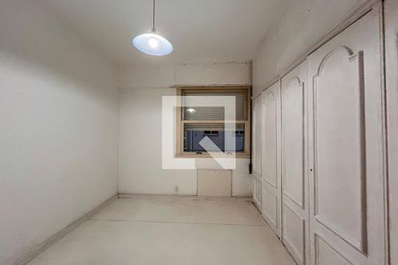 Quarto 1 de apartamento à venda com 4 quartos, 200m² em Copacabana, Rio de Janeiro