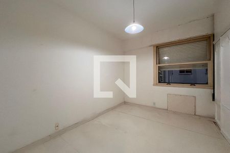 Quarto 1 de apartamento à venda com 4 quartos, 200m² em Copacabana, Rio de Janeiro