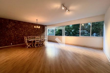 Sala  de apartamento à venda com 4 quartos, 200m² em Copacabana, Rio de Janeiro