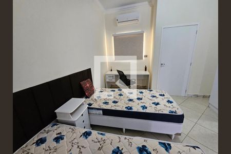 Quarto de kitnet/studio para alugar com 1 quarto, 45m² em Centro, Taubaté