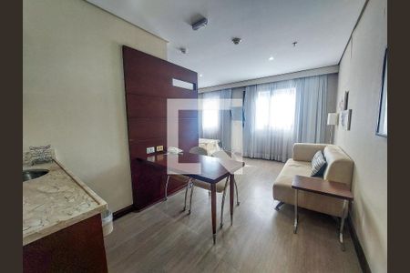 Kitnet/Studio para alugar com 1 quarto, 28m² em Chácara Santo Antônio, São Paulo