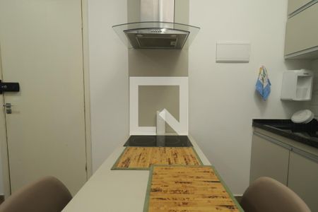 Sala e Cozinha de apartamento à venda com 1 quarto, 26m² em Jardim da Gloria, São Paulo