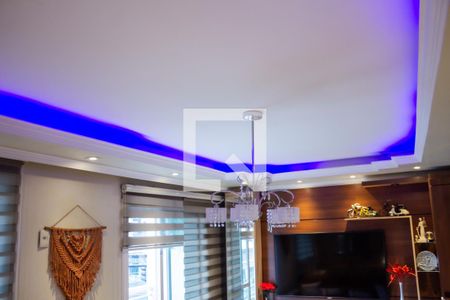 Sala de casa à venda com 3 quartos, 145m² em Parada de Lucas, Rio de Janeiro