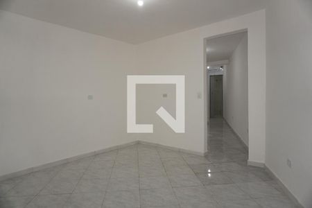 Quarto de casa para alugar com 2 quartos, 50m² em Jardim Colegio, Embu das Artes