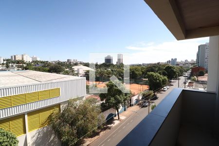 Sala 2 de apartamento para alugar com 3 quartos, 180m² em Patrimônio, Uberlândia