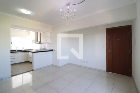 Sala de apartamento para alugar com 3 quartos, 180m² em Patrimônio, Uberlândia