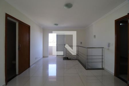Sala 2 de apartamento para alugar com 3 quartos, 180m² em Patrimônio, Uberlândia