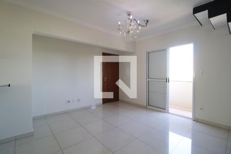 Sala de apartamento para alugar com 3 quartos, 180m² em Patrimônio, Uberlândia
