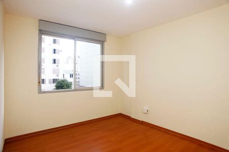 Quarto 1 de apartamento para alugar com 2 quartos, 60m² em Centro Histórico, Porto Alegre