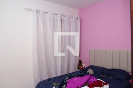 Casa à venda com 3 quartos, 220m² em Jardim Nice, São Paulo
