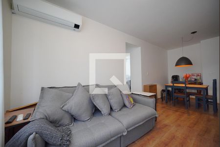 Sala de apartamento para alugar com 2 quartos, 60m² em Trindade, Florianópolis