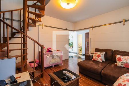 Sala de TV de casa de condomínio à venda com 4 quartos, 425m² em Alphaville Conde Ii, Barueri