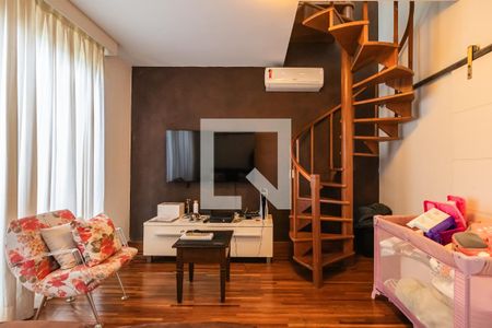 Sala de TV de casa de condomínio à venda com 4 quartos, 425m² em Alphaville Conde Ii, Barueri