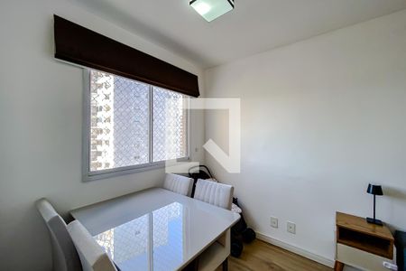 Sala de apartamento à venda com 2 quartos, 43m² em Vila Brás Cubas, São Paulo