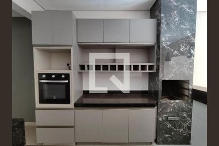Sala/Cozinha de casa para alugar com 3 quartos, 220m² em Laranjeiras, Uberlândia