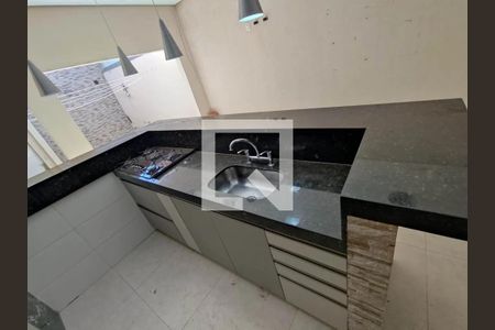 Sala/Cozinha de casa para alugar com 3 quartos, 220m² em Laranjeiras, Uberlândia