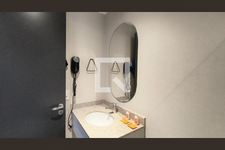 Banheiro de kitnet/studio à venda com 1 quarto, 22m² em Sé, São Paulo