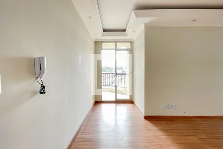 Sala de casa de condomínio à venda com 2 quartos, 48m² em Cidade das Flores, Osasco