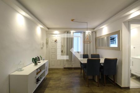 Sala de apartamento para alugar com 1 quarto, 350m² em Taquara, Rio de Janeiro
