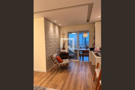 Sala de apartamento à venda com 2 quartos, 70m² em Olímpico, São Caetano do Sul
