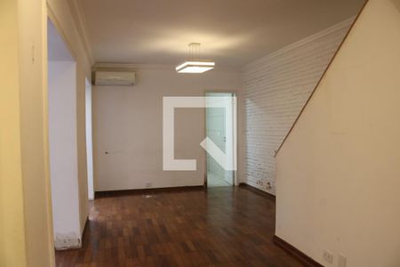 Sala de casa para alugar com 3 quartos, 200m² em Perdizes, São Paulo