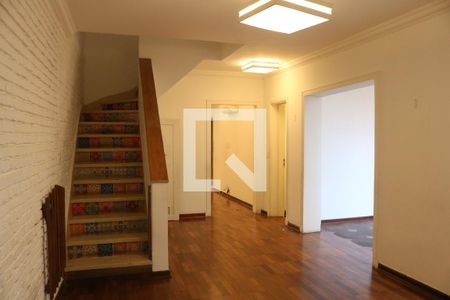 Sala de casa para alugar com 3 quartos, 200m² em Perdizes, São Paulo