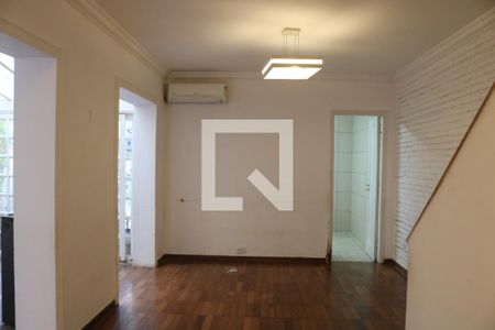 Sala de casa para alugar com 3 quartos, 200m² em Perdizes, São Paulo