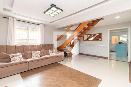 Sala de casa à venda com 3 quartos, 160m² em Santo Antônio, Porto Alegre