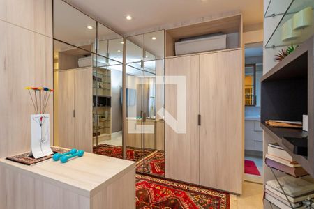 Suíte de apartamento à venda com 4 quartos, 167m² em Bigorrilho, Curitiba