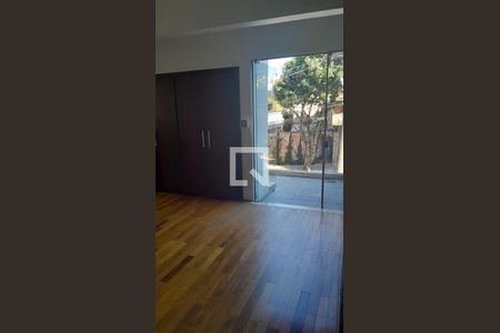 Casa à venda com 4 quartos, 295m² em Boaçava, São Paulo