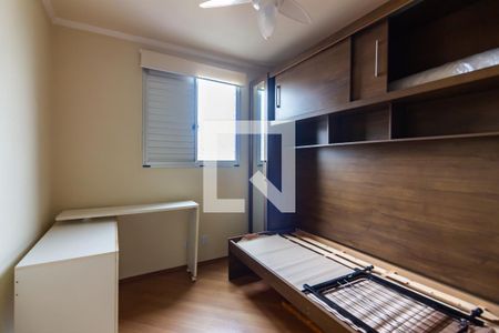 Quarto 1 de apartamento para alugar com 2 quartos, 55m² em Jardim Roberto, Osasco