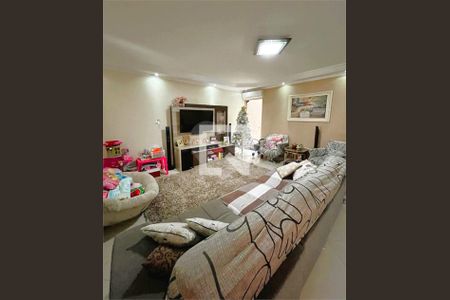 Casa à venda com 4 quartos, 200m² em Vila Camilópolis, Santo André