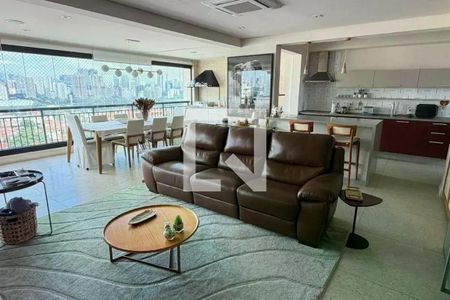 Apartamento à venda com 3 quartos, 135m² em Vila Olímpia, São Paulo