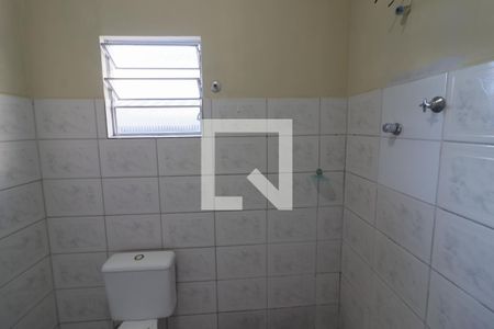 Banheiro da Suíte 1 de casa para alugar com 3 quartos, 90m² em Umuarama, Osasco