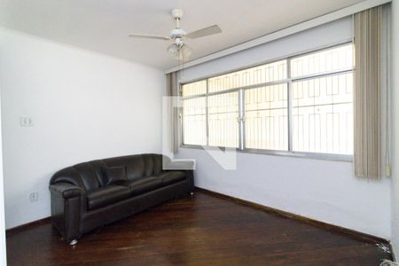Sala de casa para alugar com 3 quartos, 320m² em Padre Miguel, Rio de Janeiro