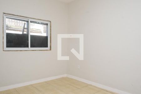 Quarto de casa para alugar com 3 quartos, 70m² em Vila Bandeirantes, Nova Iguaçu
